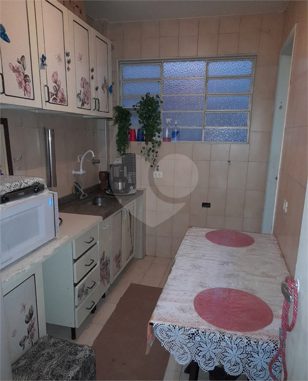 SOBRADINHO EM MOEMA - RUA SUPER TRANQUILA 