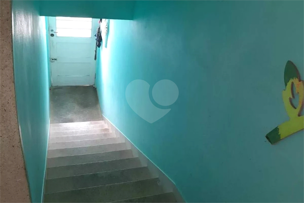 SOBRADINHO EM MOEMA - RUA SUPER TRANQUILA 