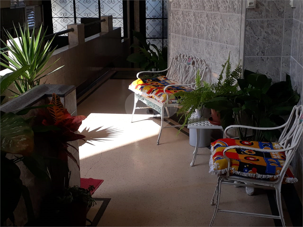 APARTAMENTO em BARRA FUNDA