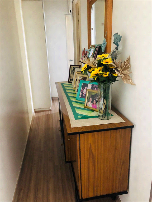 APARTAMENTO em VILA PRUDENTE