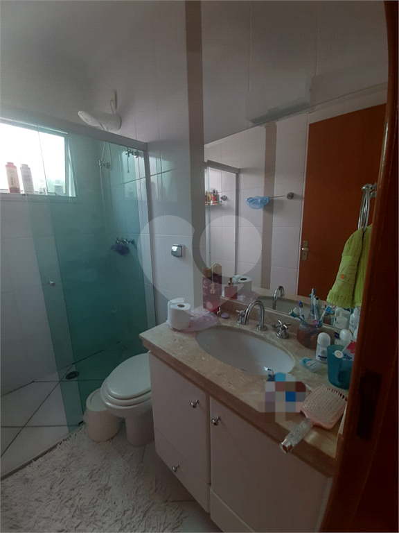 Lindo Sobrado com 3 suítes
