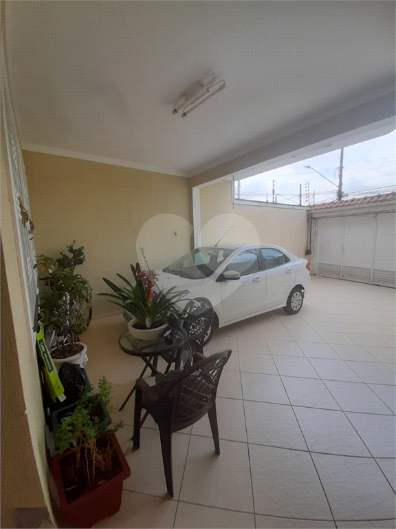 Lindo Sobrado com 3 suítes