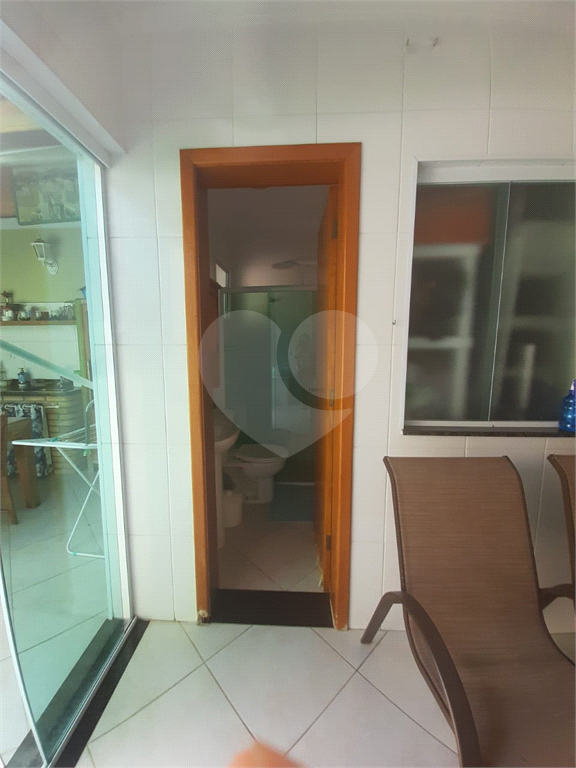 Lindo Sobrado com 3 suítes