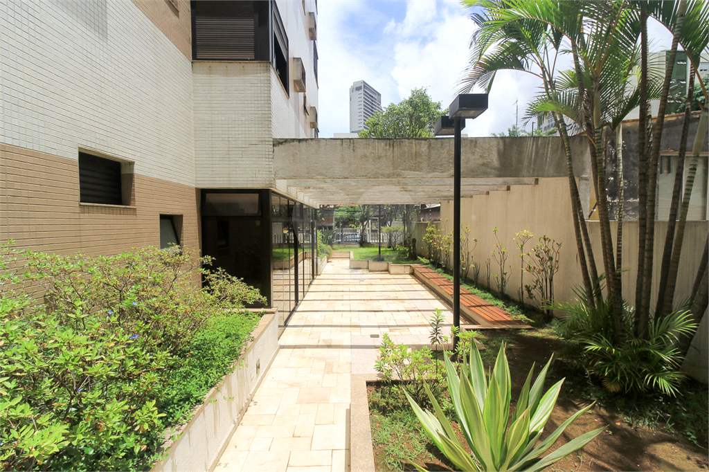 APARTAMENTO À VENDA COM 3 QUARTOS, NA VILA MADALENA.