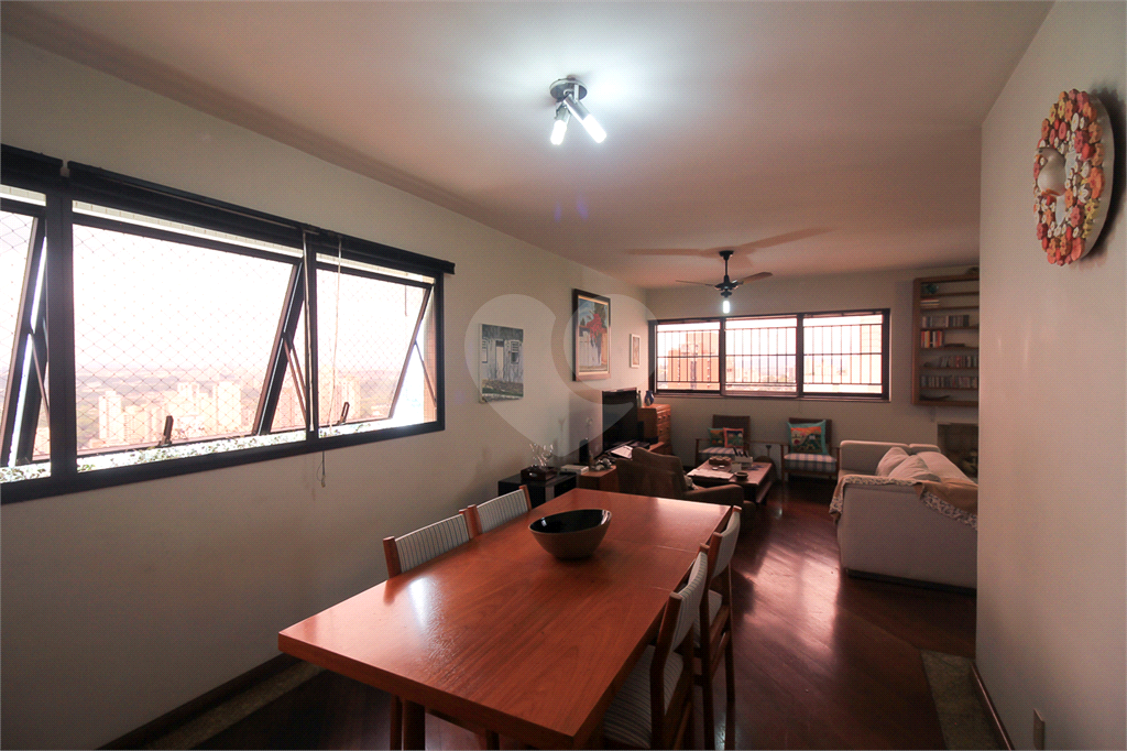 APARTAMENTO À VENDA COM 3 QUARTOS, NA VILA MADALENA.