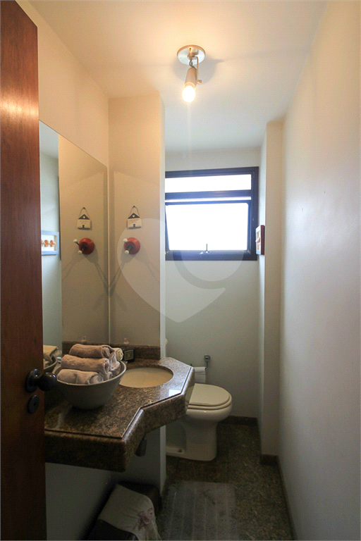 APARTAMENTO À VENDA COM 3 QUARTOS, NA VILA MADALENA.