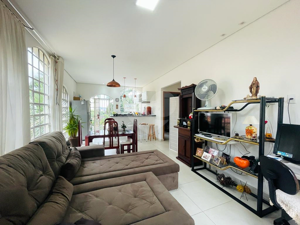 Casa no Tremembé 1250 metros dormitórios 1  suíte vagas   