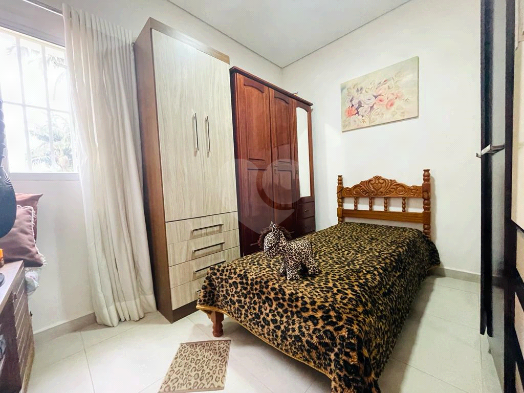 Casa no Tremembé 1250 metros dormitórios 1  suíte vagas   