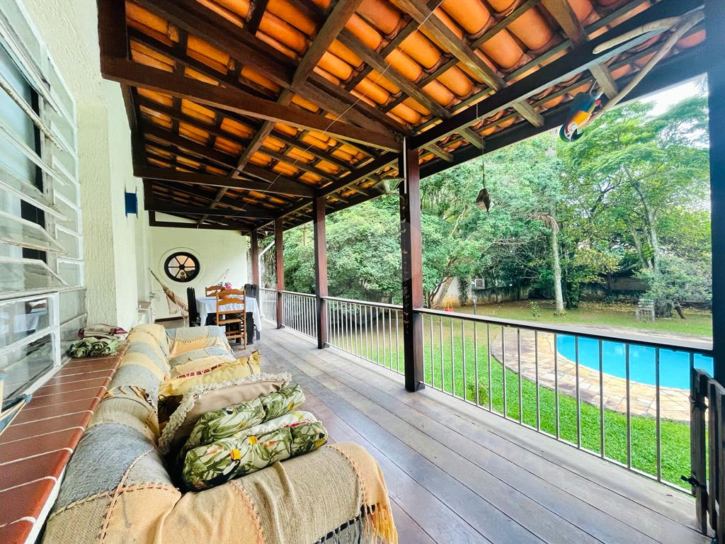 Casa no Tremembé 1250 metros dormitórios 1  suíte vagas   