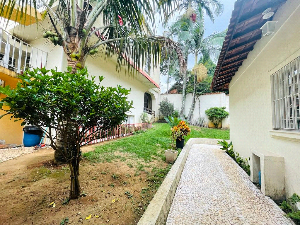 Casa no Tremembé 1250 metros dormitórios 1  suíte vagas   