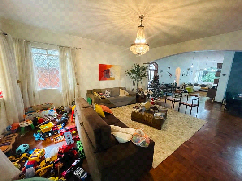 Casa no Tremembé 1250 metros dormitórios 1  suíte vagas   