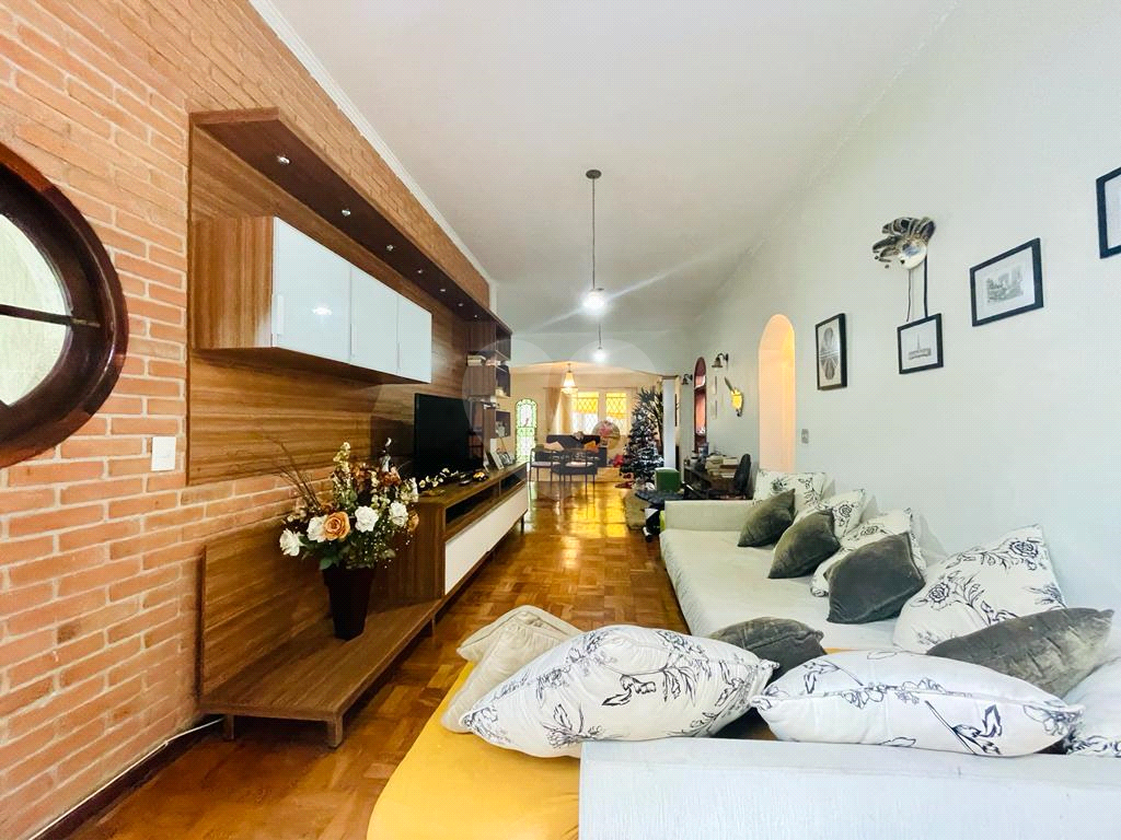 Casa no Tremembé 1250 metros dormitórios 1  suíte vagas   