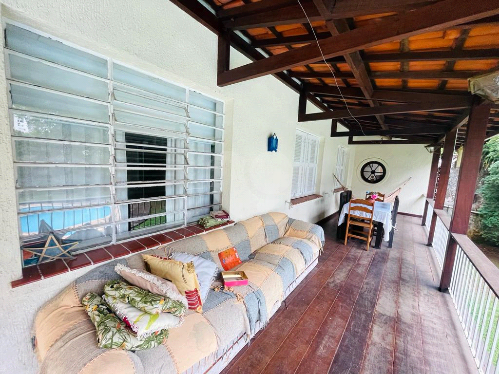 Casa no Tremembé 1250 metros dormitórios 1  suíte vagas   