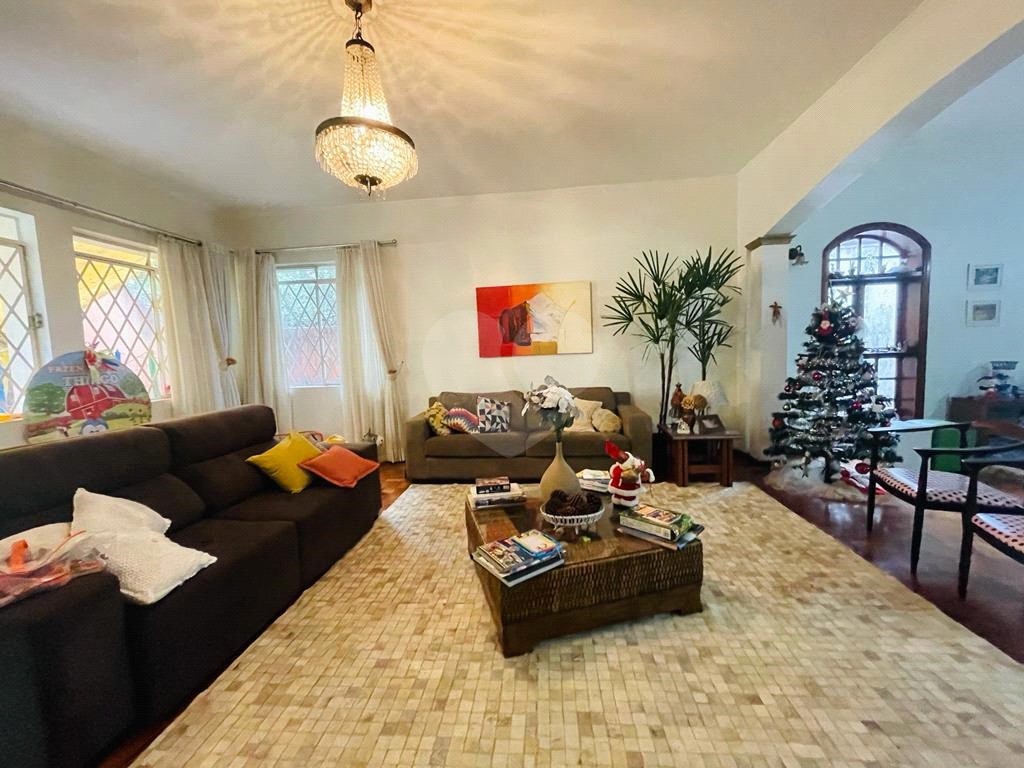 Casa no Tremembé 1250 metros dormitórios 1  suíte vagas   