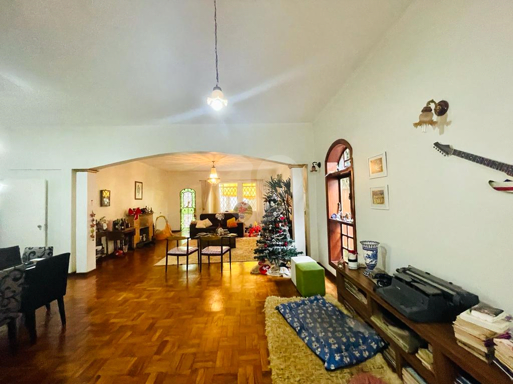 Casa no Tremembé 1250 metros dormitórios 1  suíte vagas   