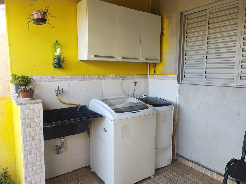 Casa à venda com 5 quartos, 200m² - Foto 5