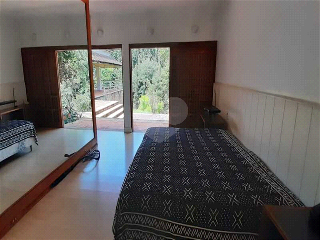 Sobrado à venda com 4 quartos, 1500m² - Foto 42