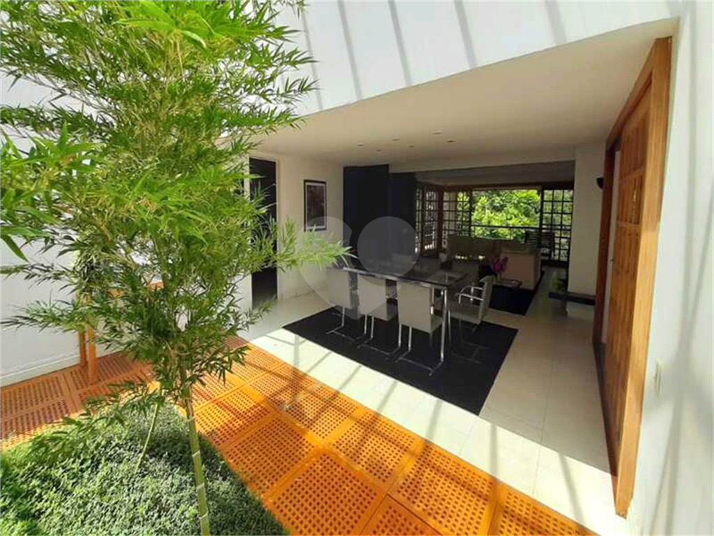 Sobrado à venda com 4 quartos, 1500m² - Foto 44