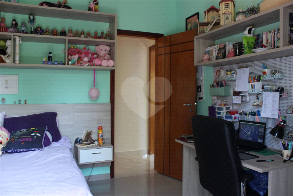 Casa à venda com 3 quartos, 300m² - Foto 20