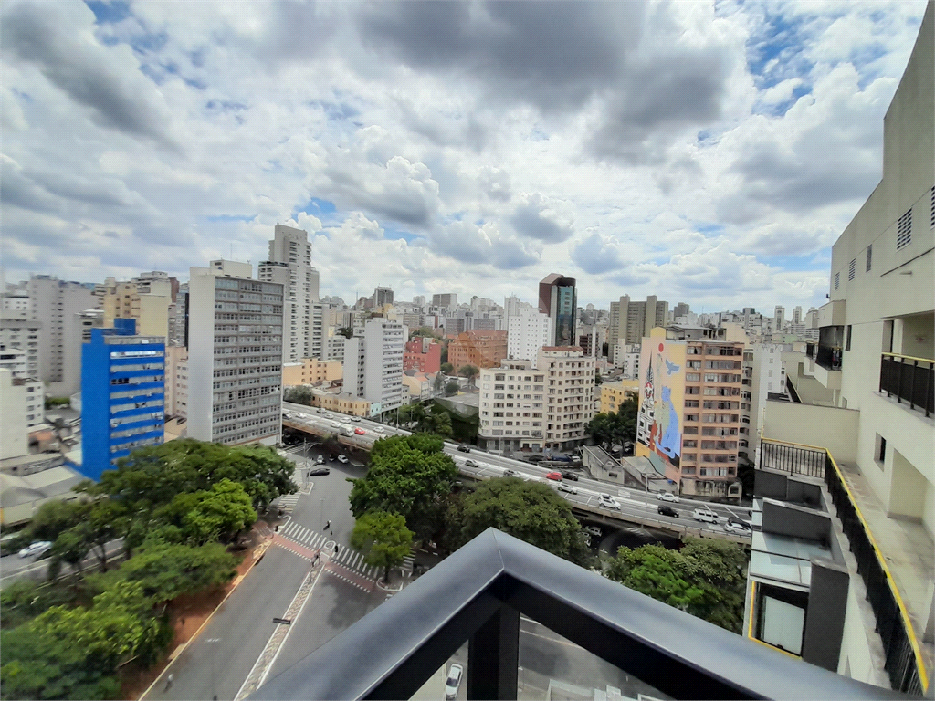APARTAMENTO em BARRA FUNDA