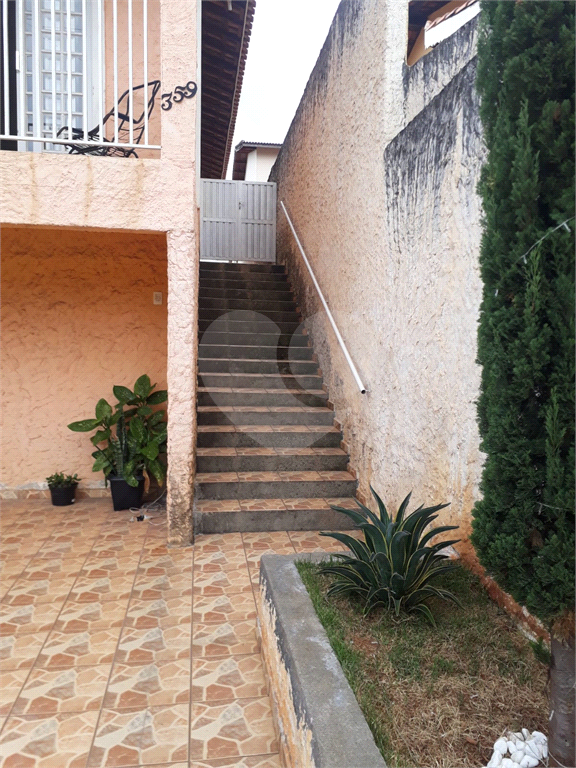 Casa à venda com 2 quartos, 100m² - Foto 14