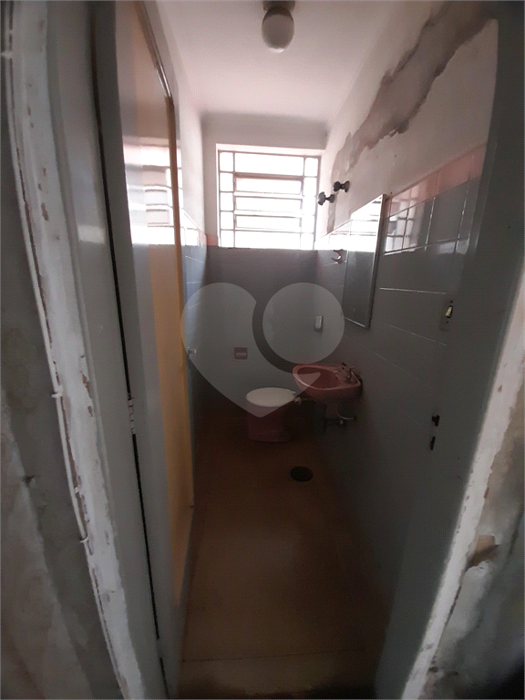 Sobrado - "IMÓVEL PARA REFORMA." - Residencial ou Comercial