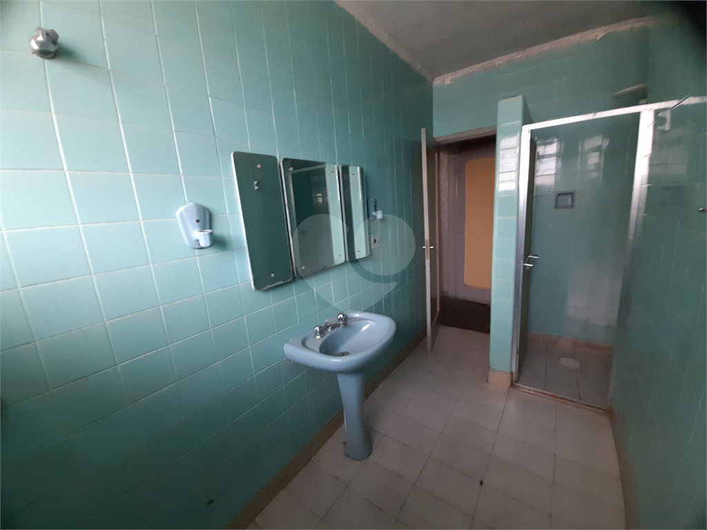 Sobrado - "IMÓVEL PARA REFORMA." - Residencial ou Comercial