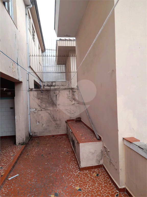 Sobrado - "IMÓVEL PARA REFORMA." - Residencial ou Comercial
