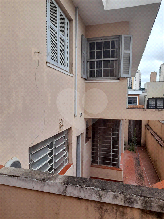Sobrado - "IMÓVEL PARA REFORMA." - Residencial ou Comercial
