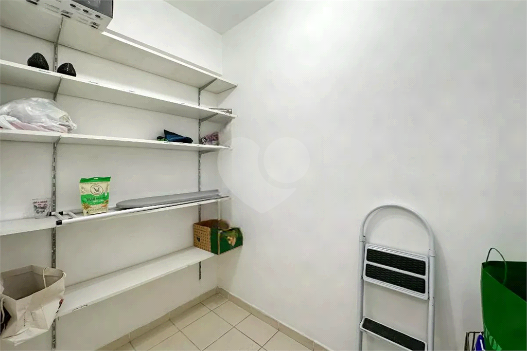 Apartamento Pompéia 3 dormitórios, sendo 1 suite e duas vagas de garagem 