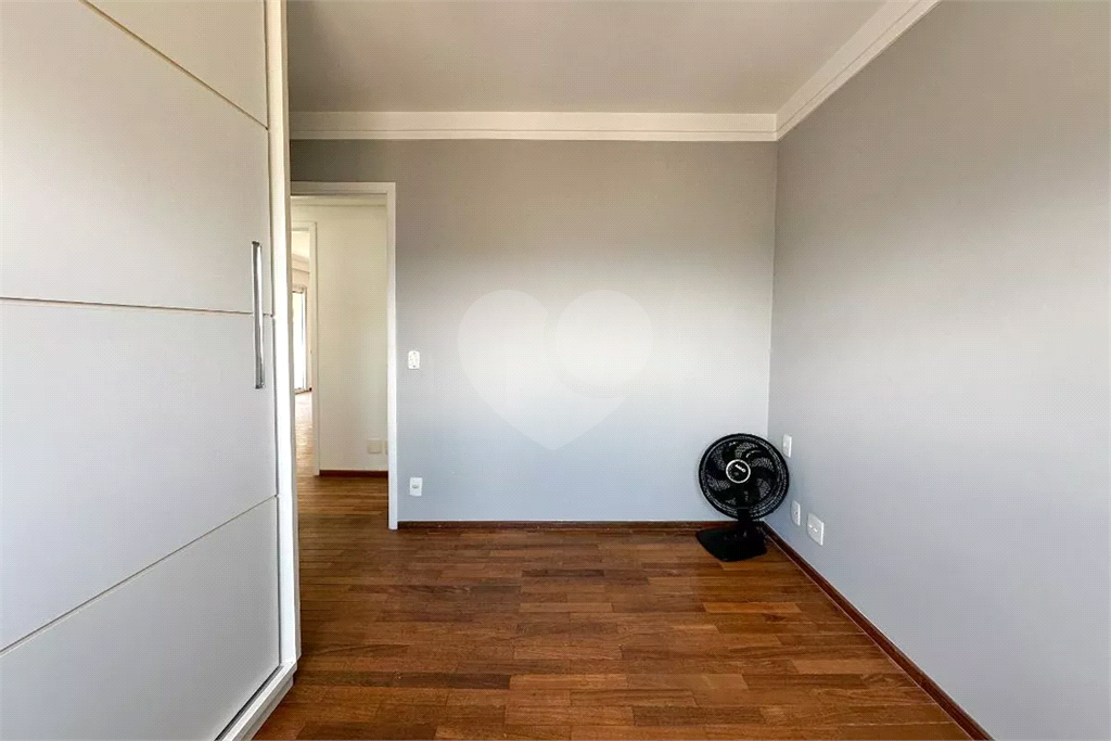 Apartamento Pompéia 3 dormitórios, sendo 1 suite e duas vagas de garagem 