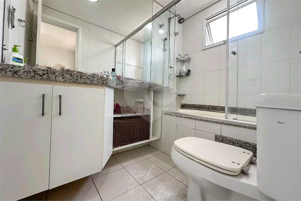 Apartamento Pompéia 3 dormitórios, sendo 1 suite e duas vagas de garagem 