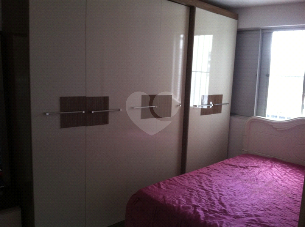 APARTAMENTO em PARQUE NOVO MUNDO