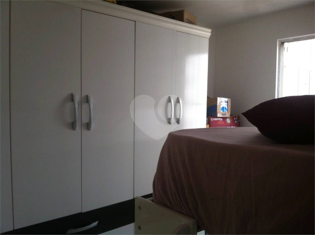 APARTAMENTO em PARQUE NOVO MUNDO
