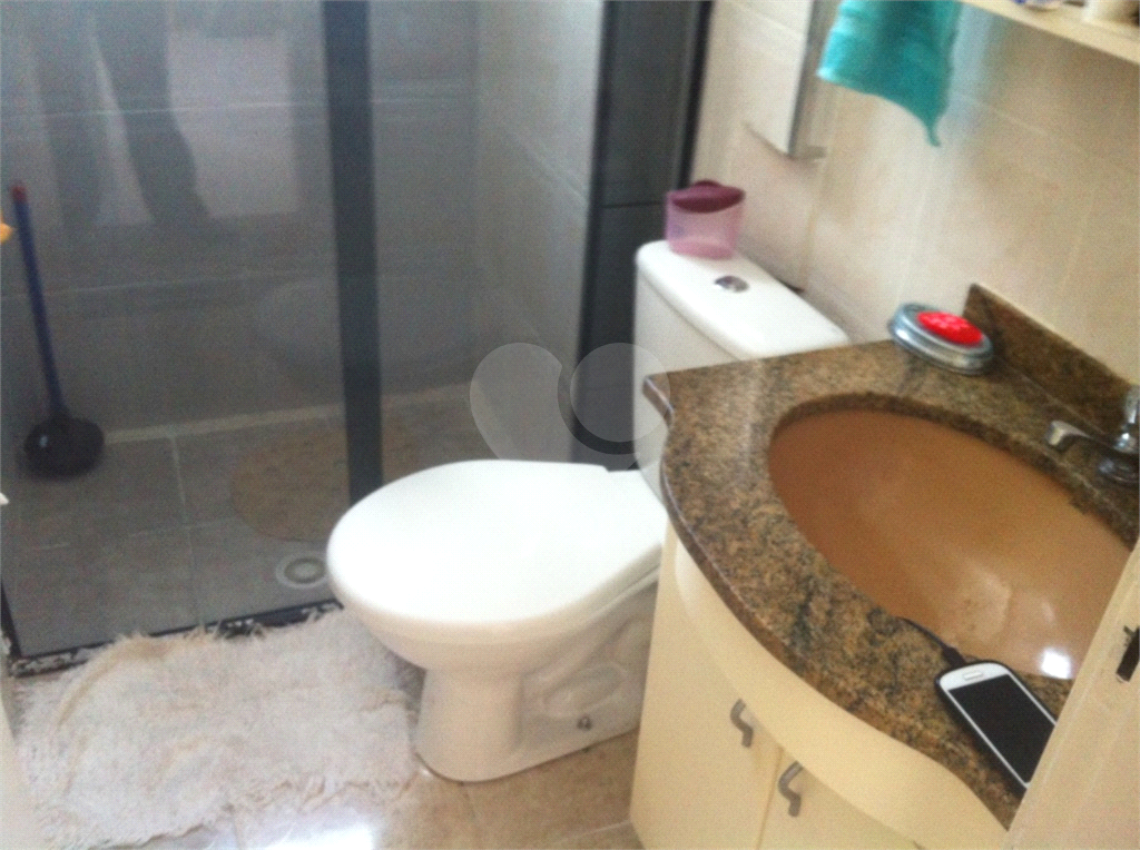 APARTAMENTO em PARQUE NOVO MUNDO