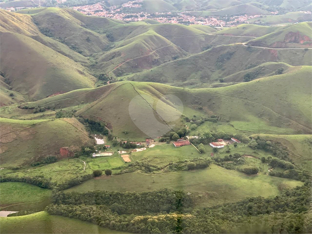 Fazenda à venda com 5 quartos, 1232000m² - Foto 14