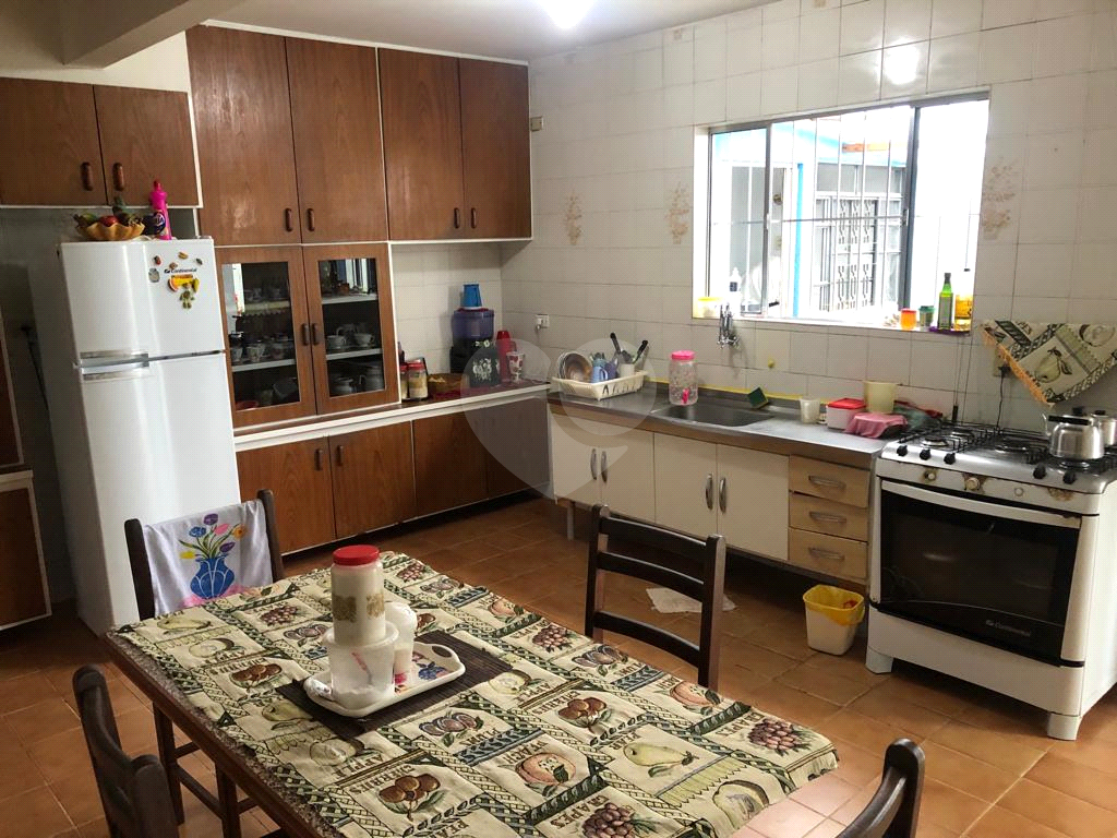 Sobrado à venda com 4 quartos, 175m² - Foto 2