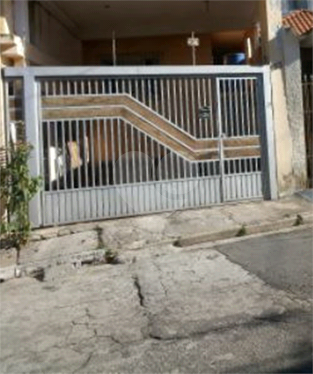 SOBRADO em LIMÃO