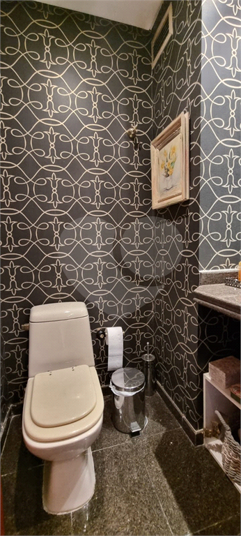 Apartamento com living para 2 ambientes, à venda em Perdizes.