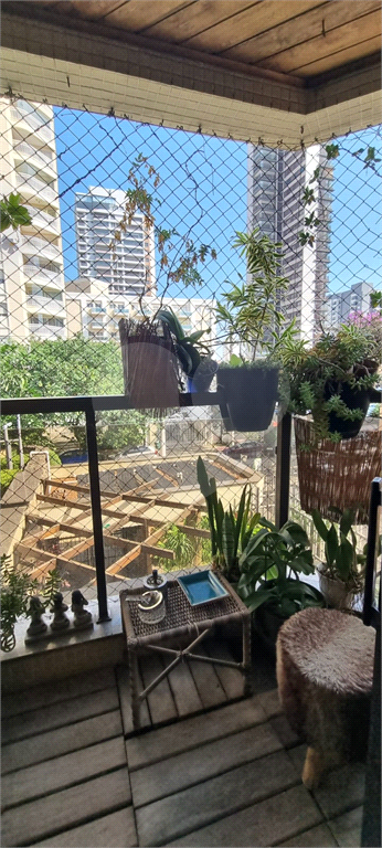 Apartamento com living para 2 ambientes, à venda em Perdizes.