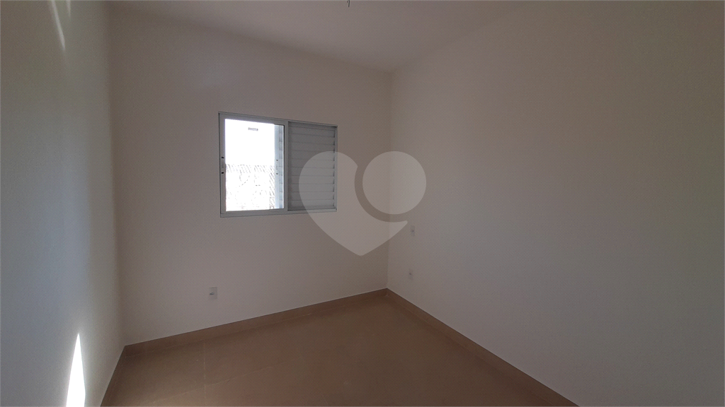 Casa à venda em condomínio na Vila Gustavo, com 1 , 2 ou 3 quartos , 1 vaga de garagem.