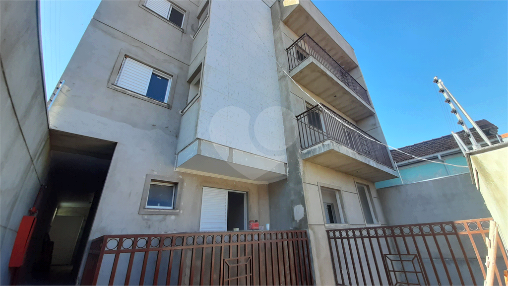 Casa à venda em condomínio na Vila Gustavo, com 1 , 2 ou 3 quartos , 1 vaga de garagem.