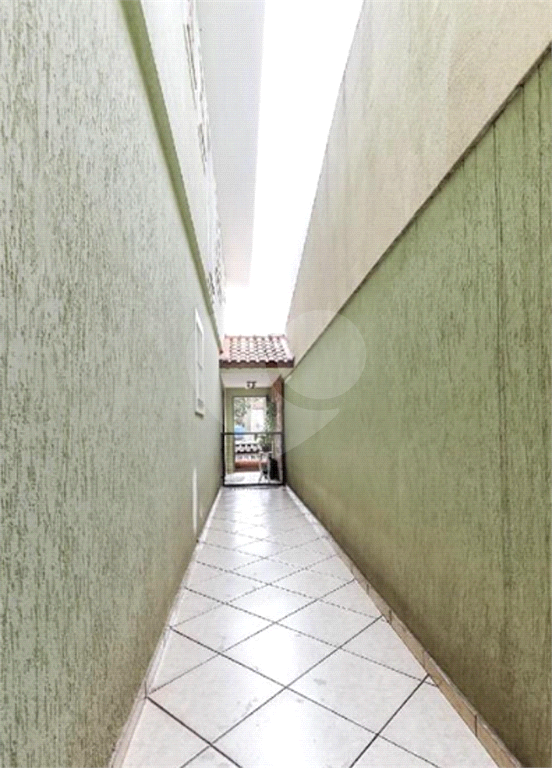 Sobrado 3 dormitórios, 2 vagas com churrasqueira no Horto Florestal.