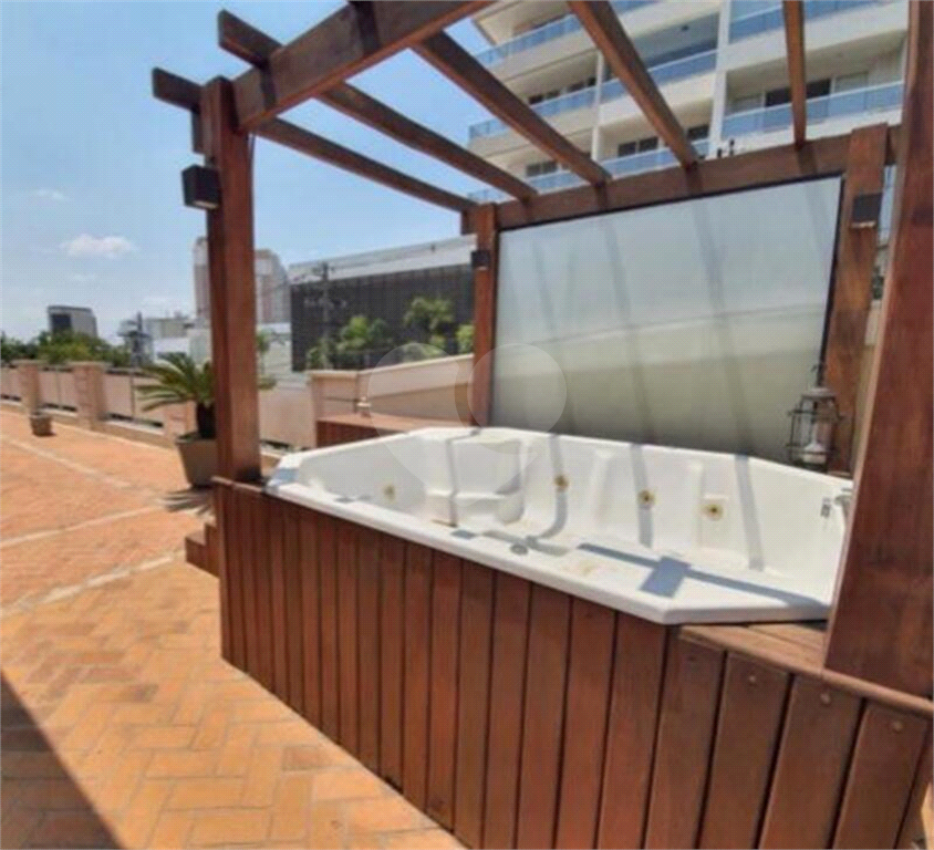 Casa à venda com 4 quartos, 350m² - Foto 2