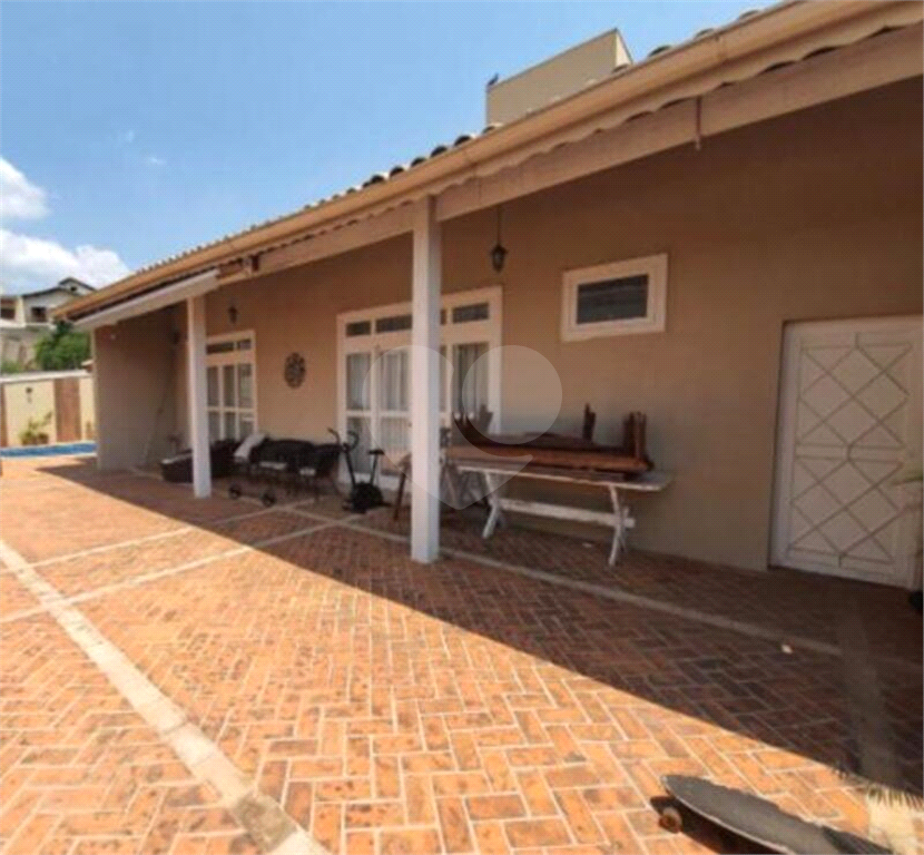 Casa à venda com 4 quartos, 350m² - Foto 3