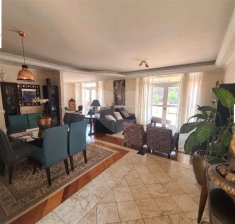 Casa à venda com 4 quartos, 350m² - Foto 8