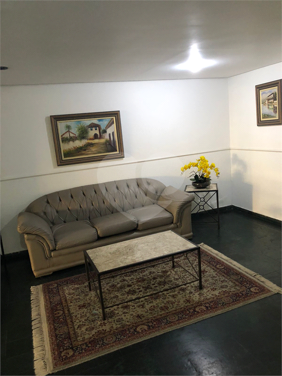 APARTAMENTO EM SANTANA