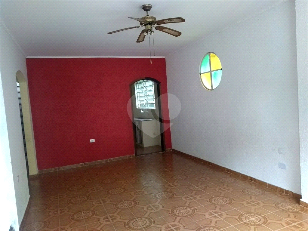 Sobrado no  tremembé 
