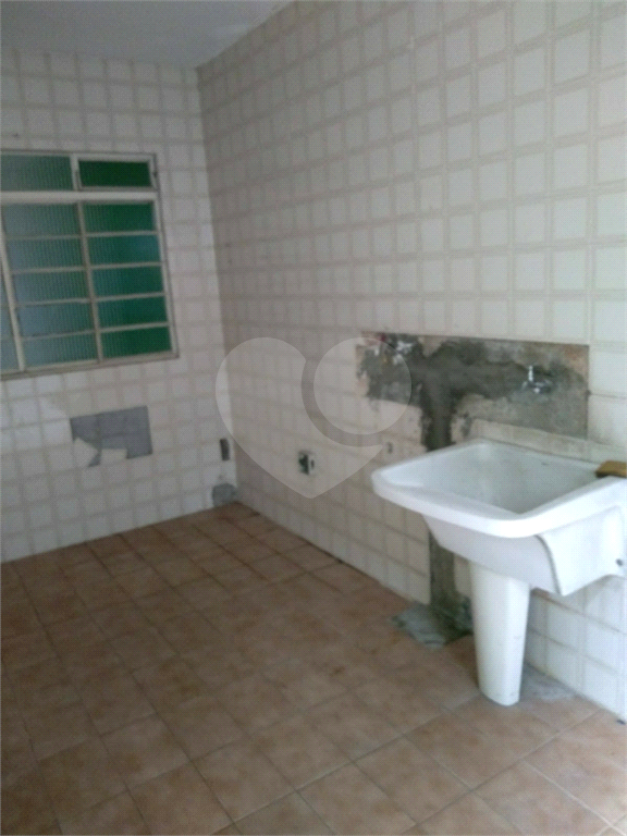 Sobrado no  tremembé 