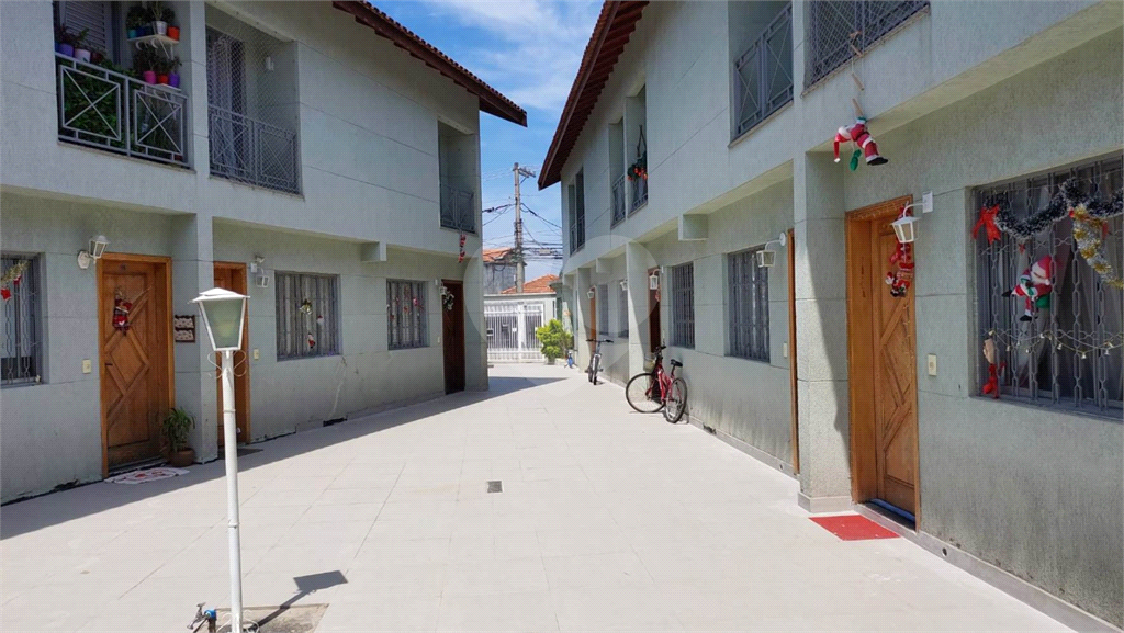 CONDOMÍNIO em CASA VERDE